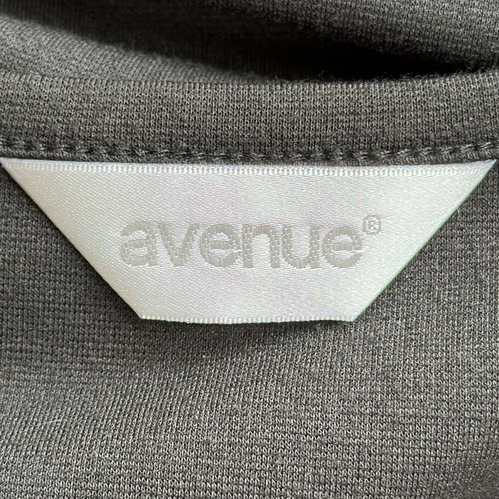Avenue Black Zipper Dress (Size 22/24) - Picture 9 of 12